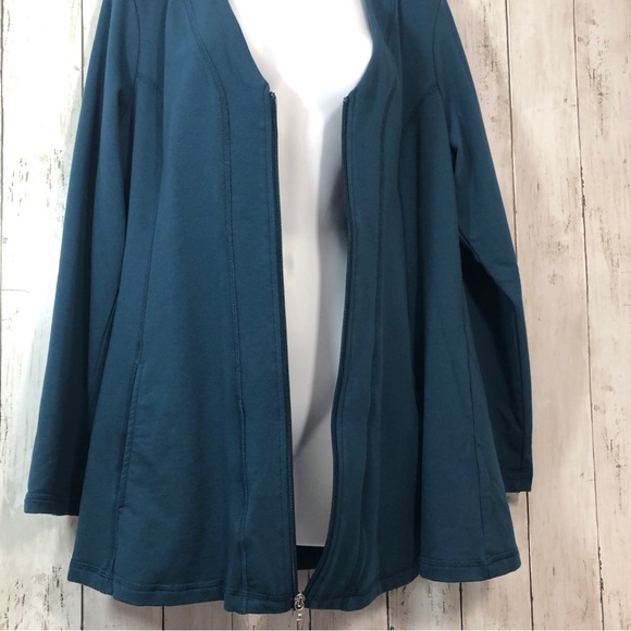Denim & Co Active French Terry Zip Front Fit & Flare Jacket Medium - Picture 4 of 6